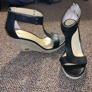SOLD! 🎉 Michael Kors Wedges